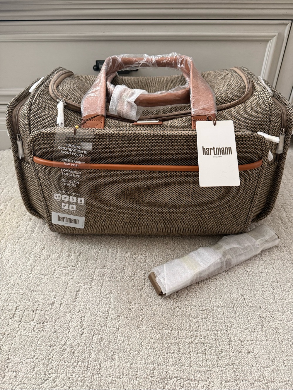 Hartmann Tweed Legend Travel Duffel Bag NWT Natural